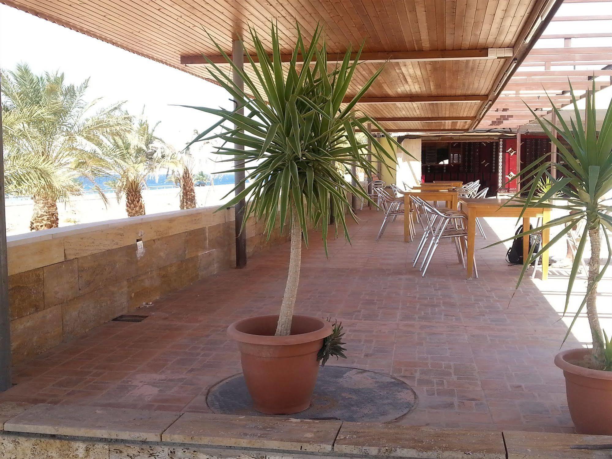 Darna Village Beach Hostel Al Burj Esterno foto